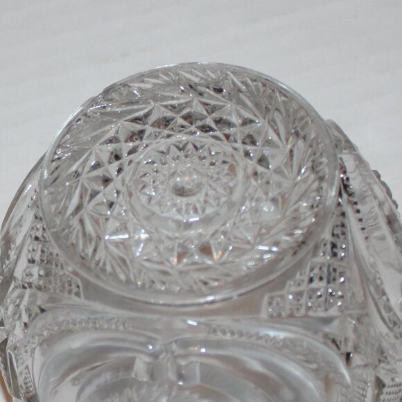 Ornate Cut Glass Gold Trimmed Sugar Bowl with Lid 6 Inches Vintage Glassware Tab - Picture 9 of 9